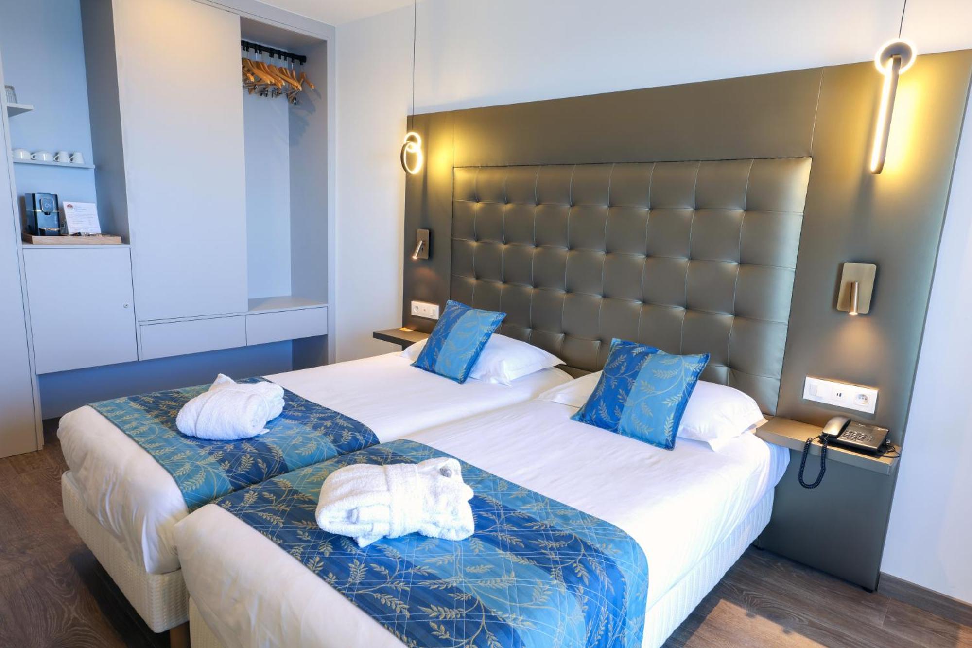 Hotel Saint Christophe Calvi  Exterior photo