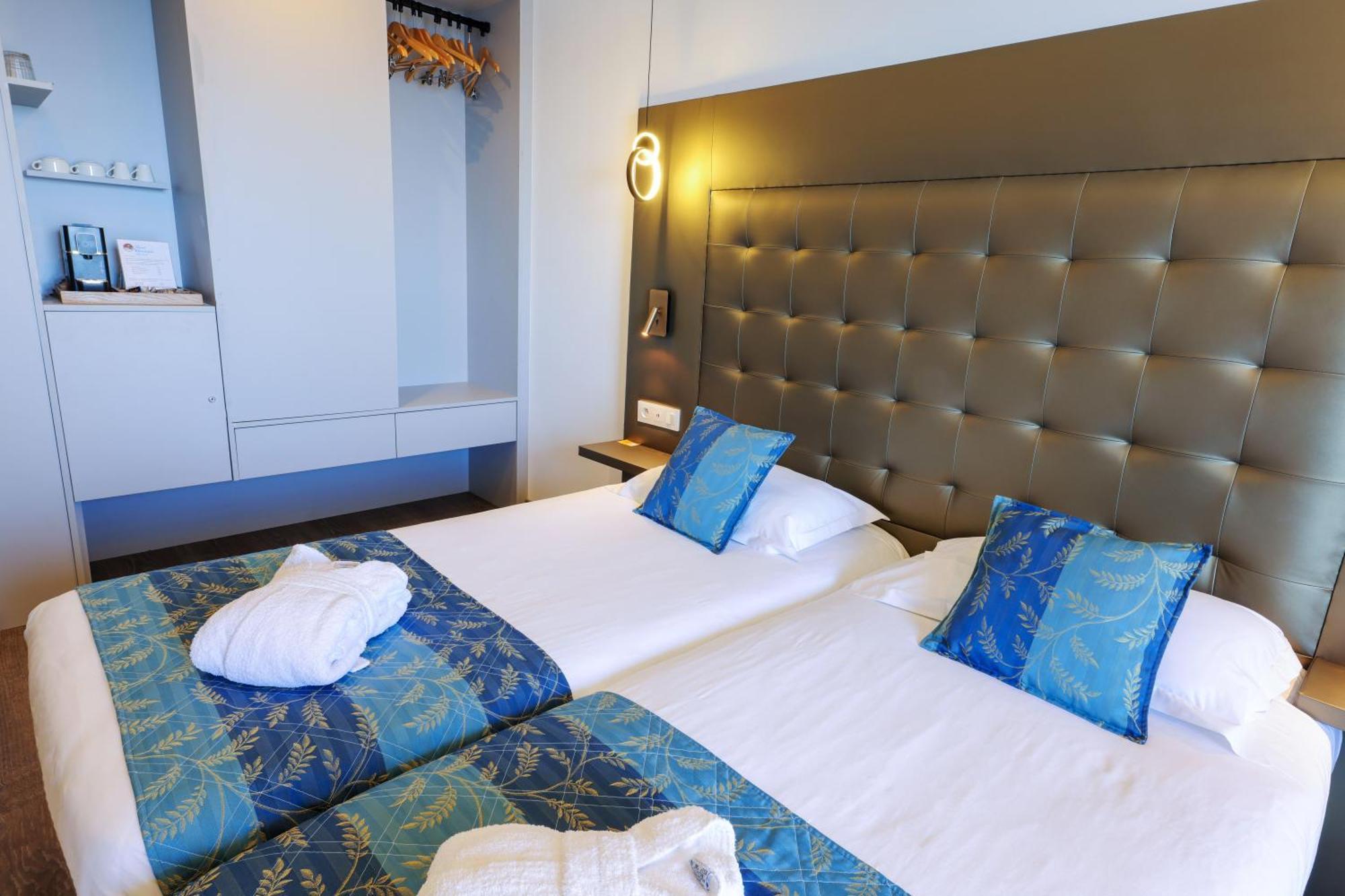 Hotel Saint Christophe Calvi  Exterior photo