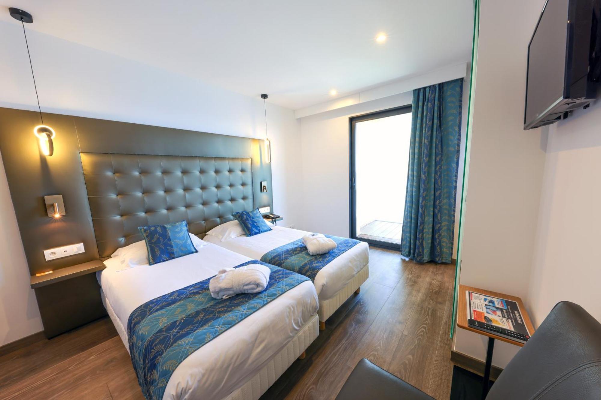 Hotel Saint Christophe Calvi  Exterior photo