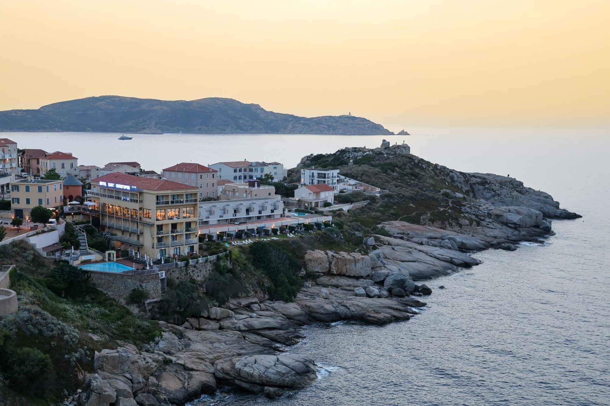 Hotel Saint Christophe Calvi  Exterior photo