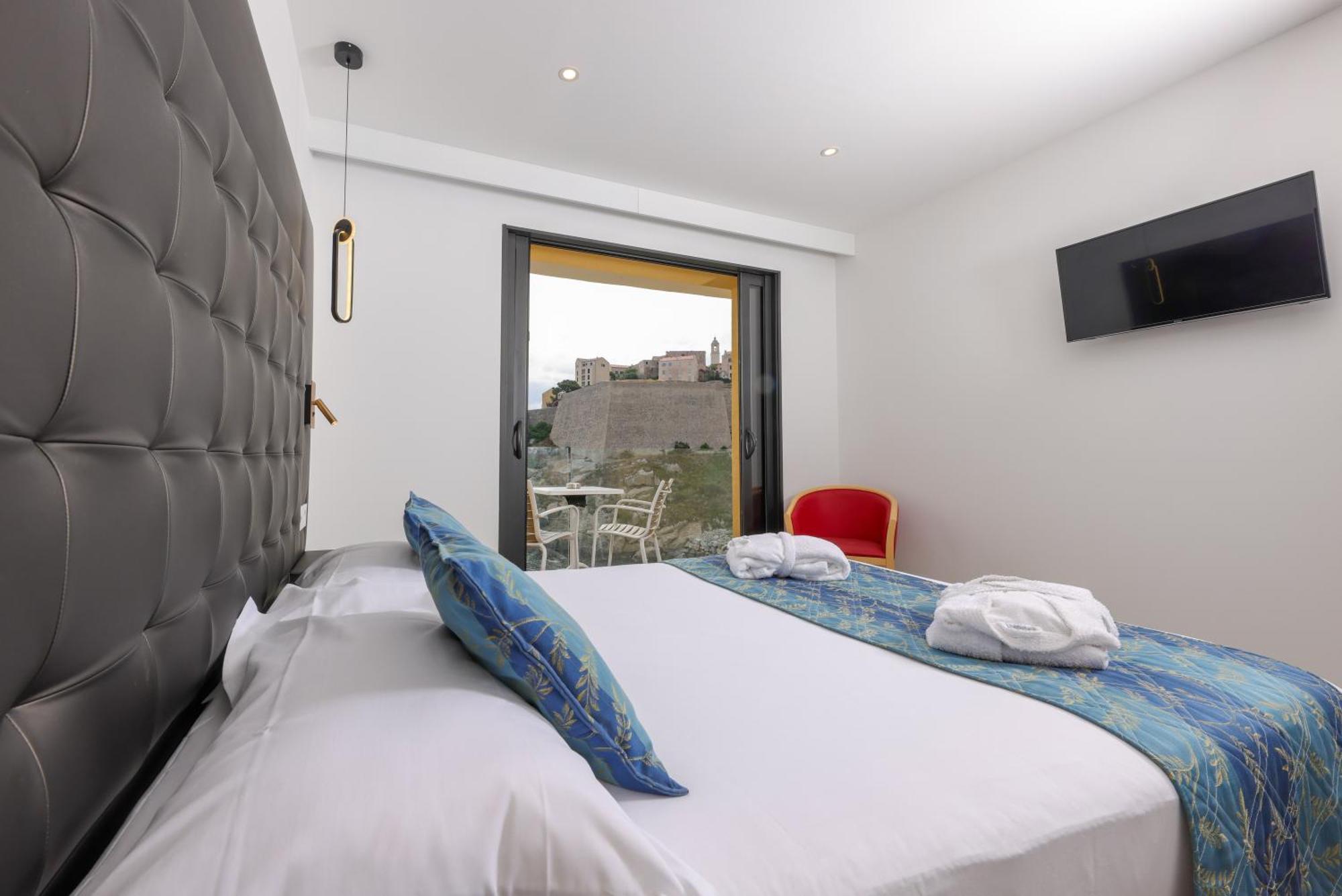 Hotel Saint Christophe Calvi  Exterior photo