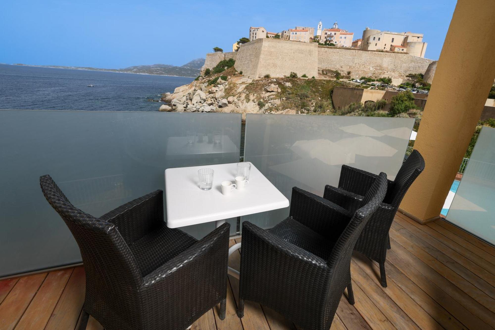 Hotel Saint Christophe Calvi  Exterior photo